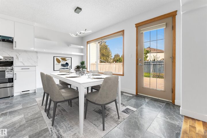 Property Photo:  10621 175A Avenue NW  AB T5X 6C1 