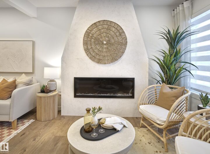 Property Photo:  276 Marquis Boulevard NE  AB T5Y 4E7 