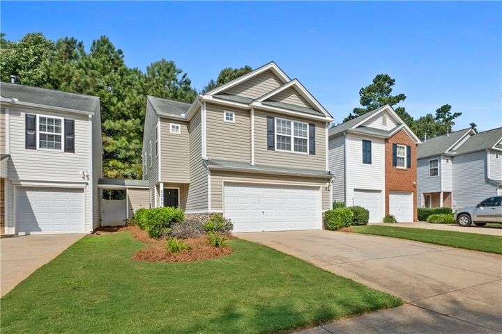 Property Photo: 5355 Mountain Top Place GA 30041