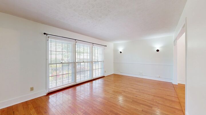 Property Photo: 2323 Devonshire Drive GA 31904