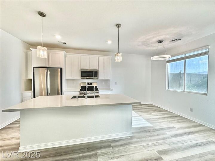 Property Photo: 7793 Vino Vranec Court NV 89113
