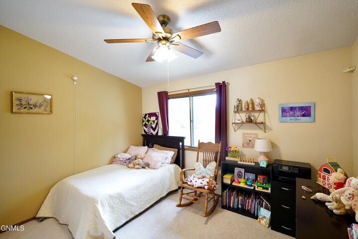 Property Photo:  1201 2nd Avenue SW  ND 58401 