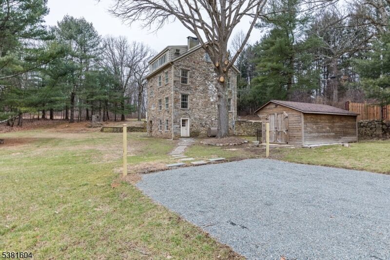 Property Photo:  195 E Mill Rd  NJ 07853 