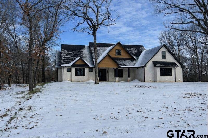 Property Photo:  543 Private Road 6305  TX 75773 