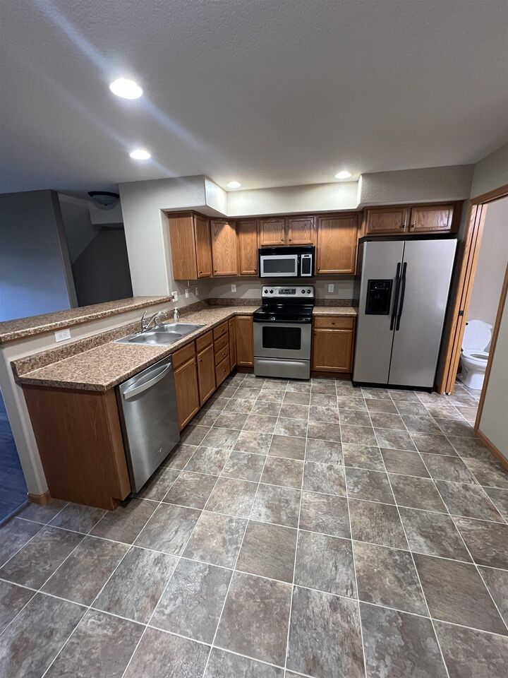 Property Photo: 4902 Algonquin Drive 1 IA 50613