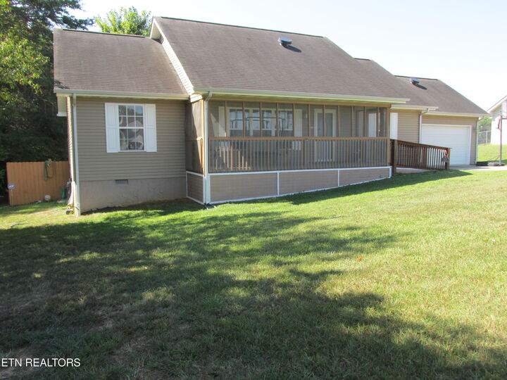 Property Photo: 6212 Lanier Rd TN 37801