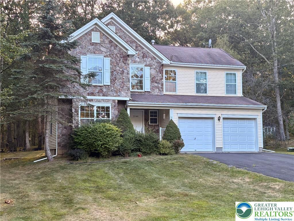 Property Photo: 2146 Bedford Drive PA 18324