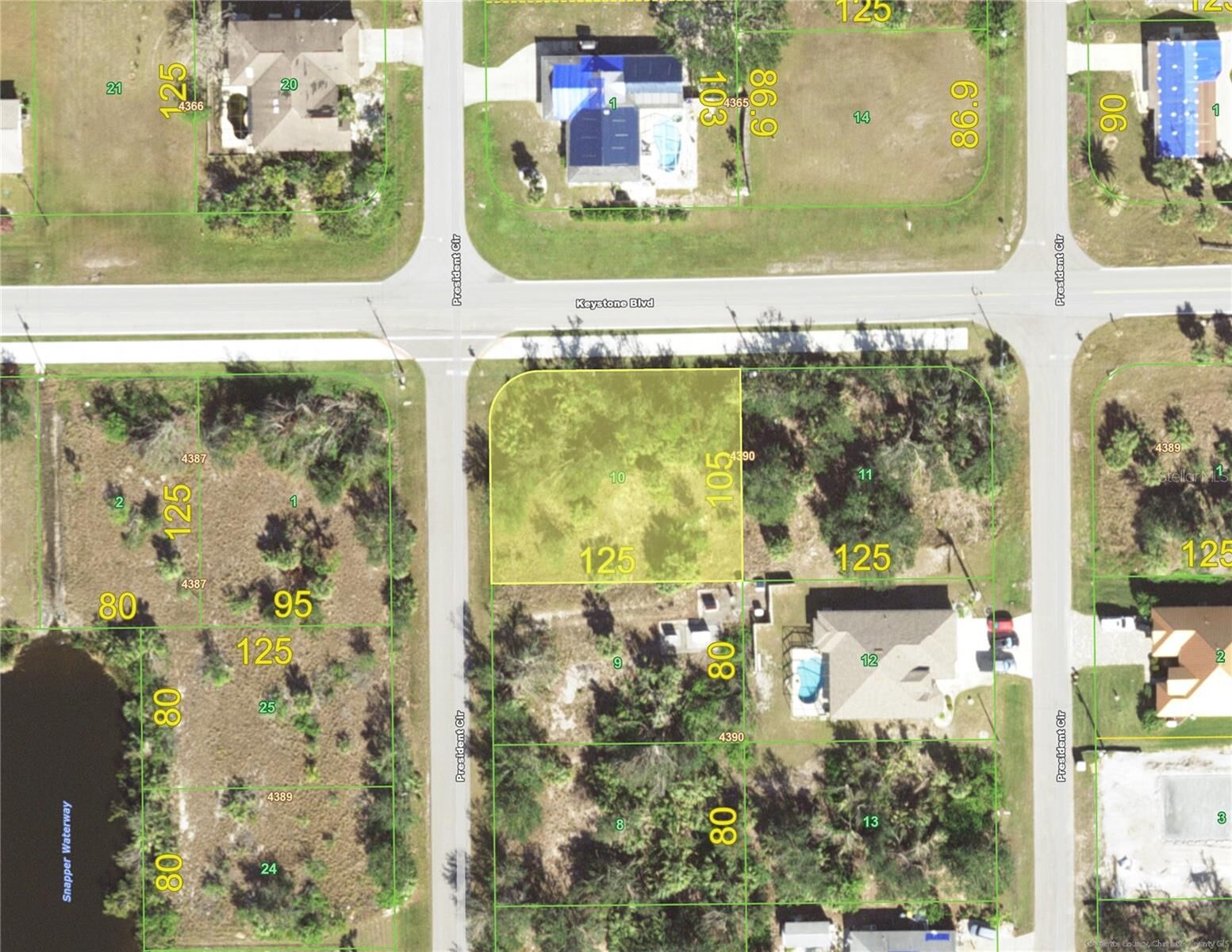 Property Photo:  9677 President Circle  FL 33981 