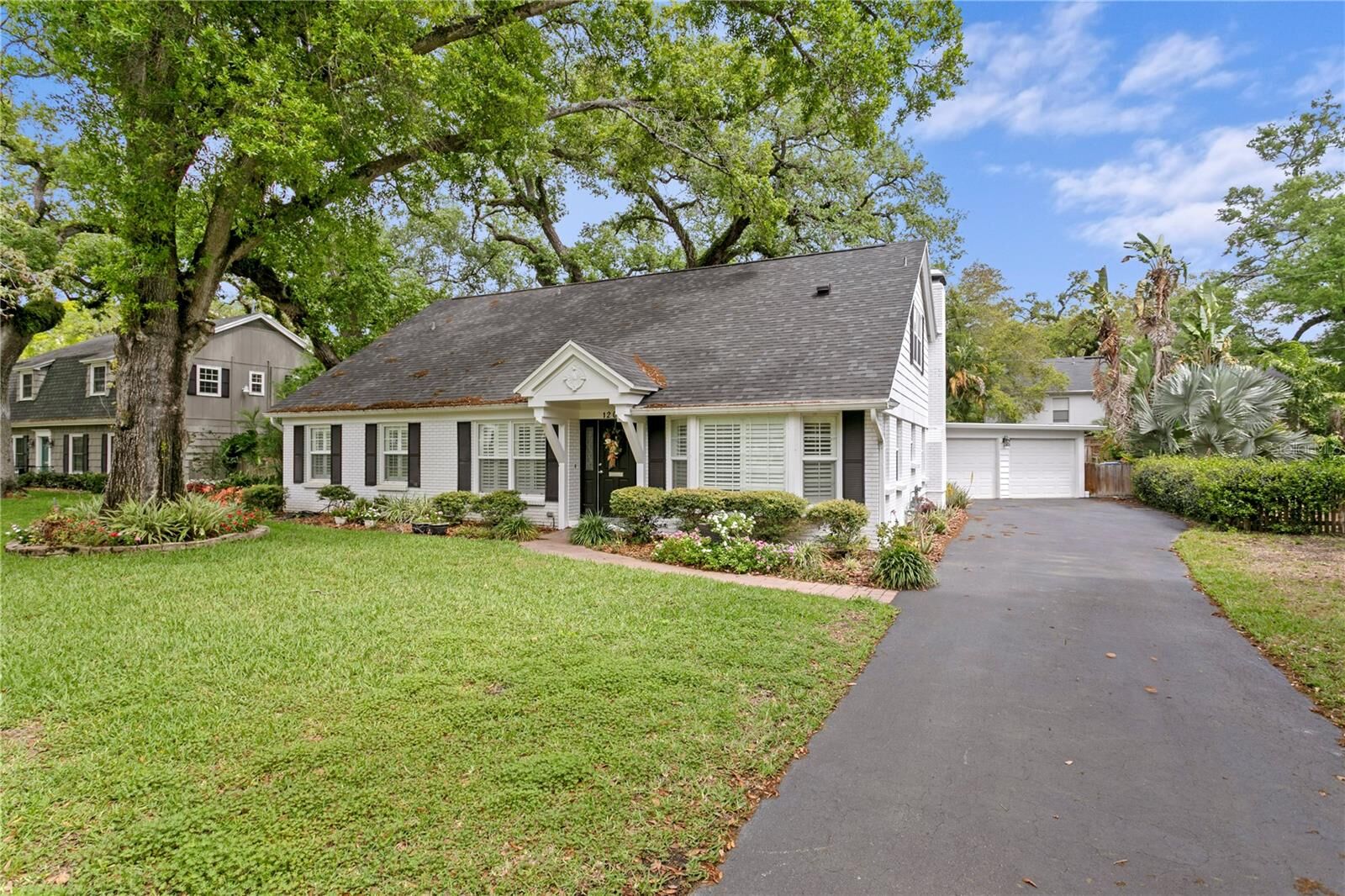 Property Photo:  1206 S Suffolk Drive  FL 33629 