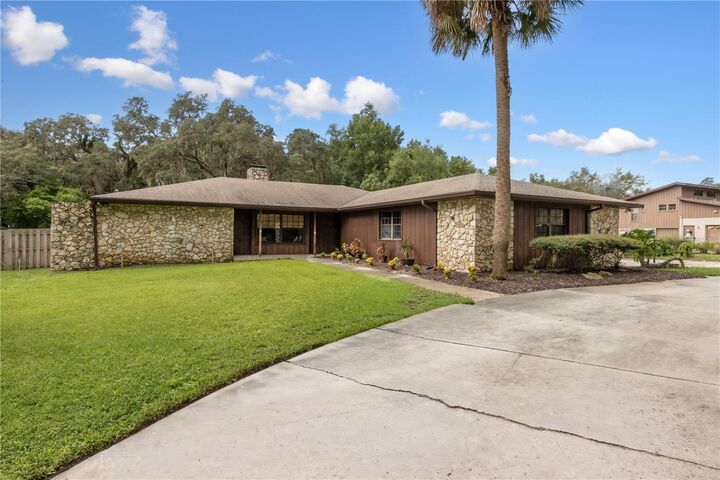 1226 Foxtree Trail  Apopka FL 32712 photo