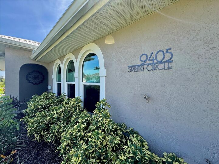 Property Photo: 9405 Spring Circle FL 33981