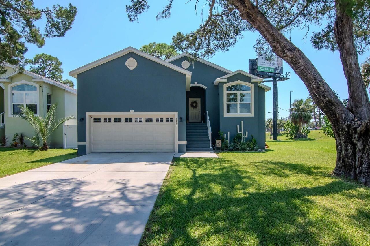 Property Photo: 5352 Cotee River Drive FL 34652