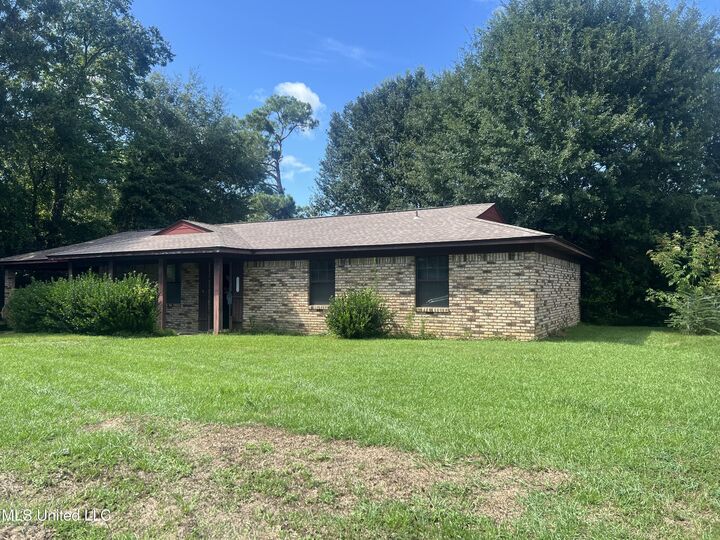 Property Photo: 15304 Stephen Drive MS 39503
