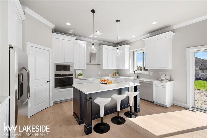 35542 Addison Drive  New Baltimore MI 48047 photo
