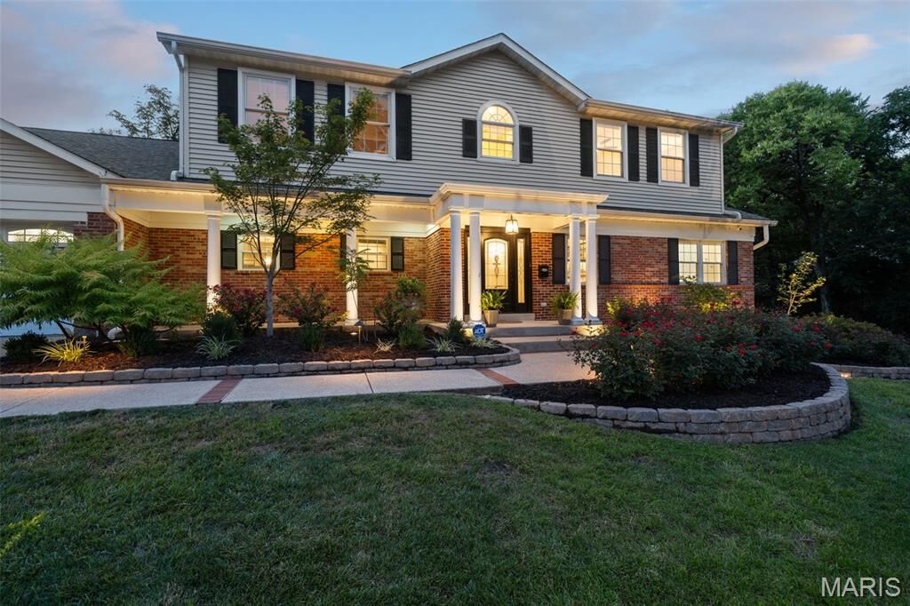 Property Photo: 431 Clif Side Drive MO 63122