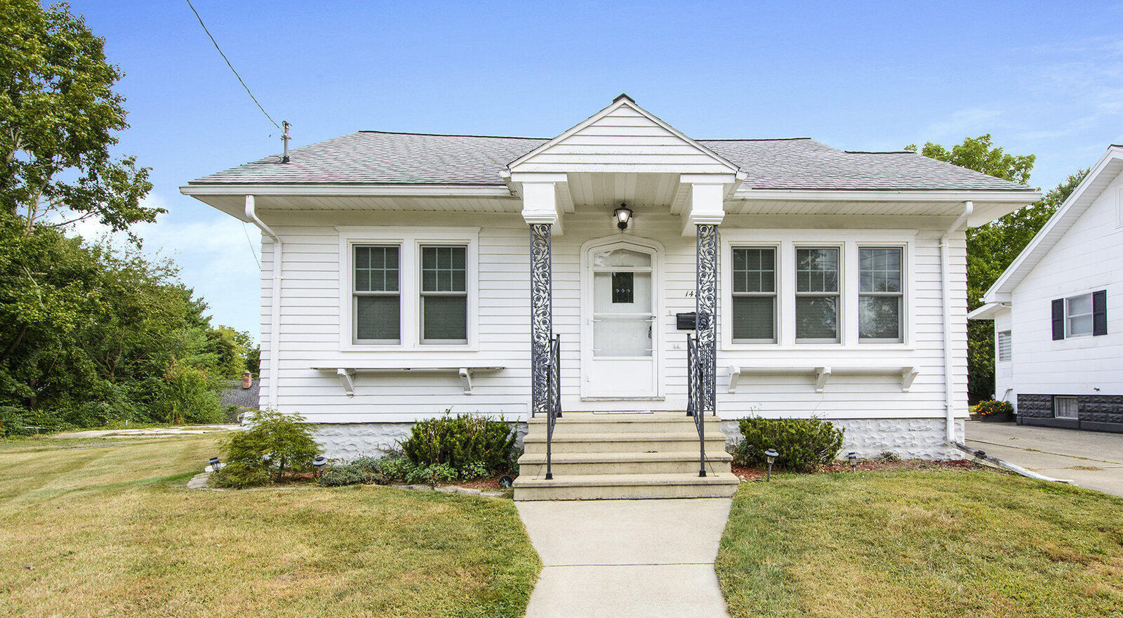 Property Photo: 148 Walcott Avenue MI 49203
