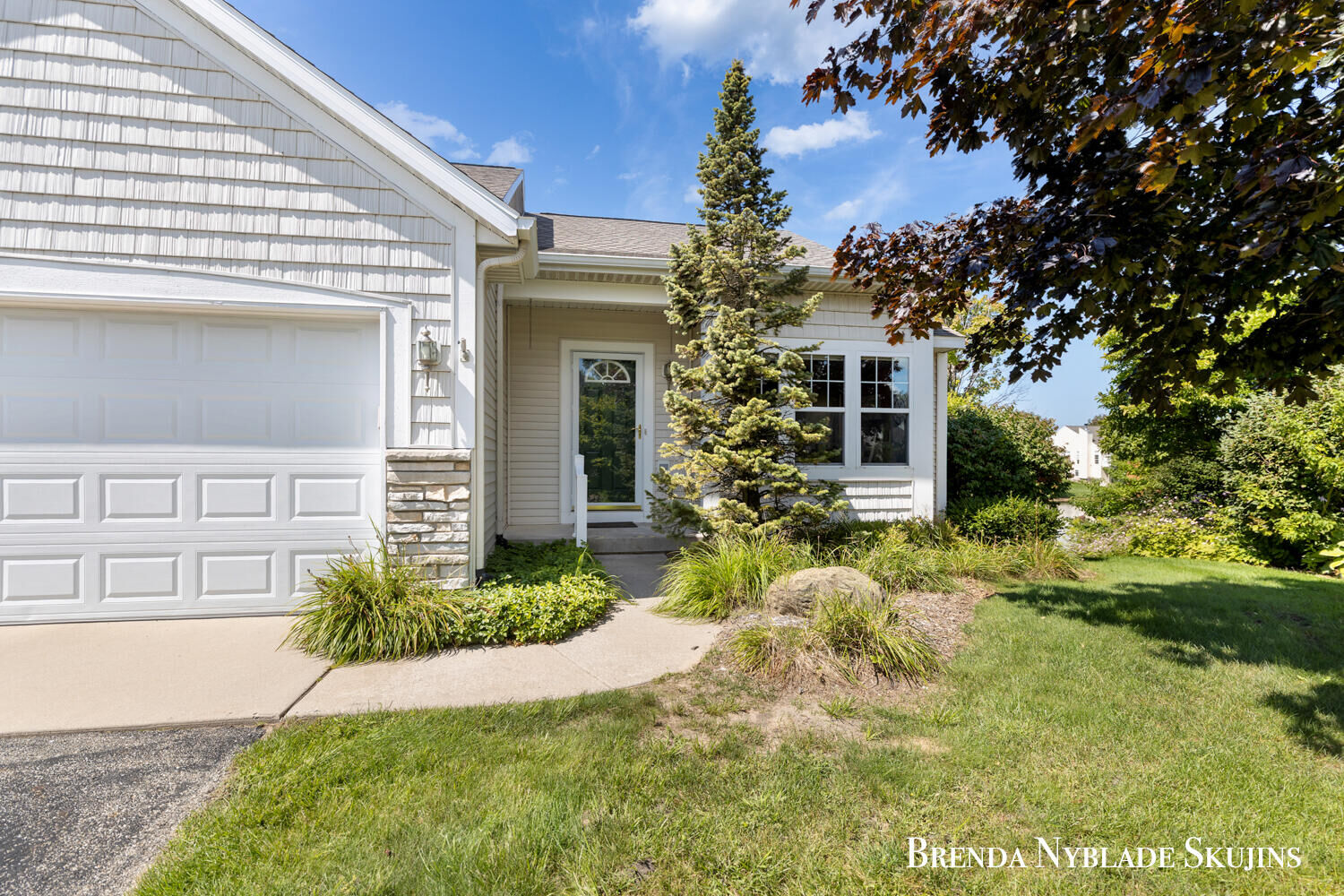 Property Photo:  6893 Windwater Court  MI 49444 