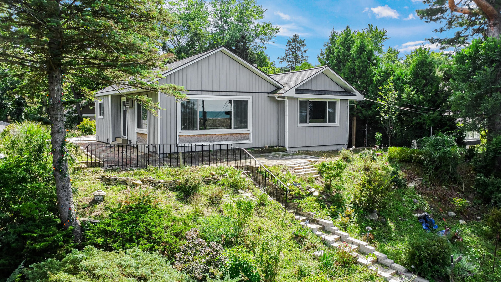 Property Photo: 3885 Lake Shore Drive MI 49117