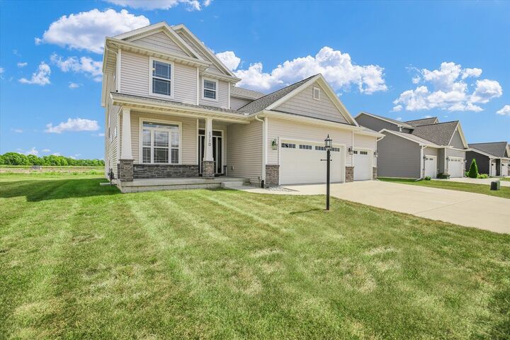 1710 Littlefield Lane  Mahomet IL 61853 photo