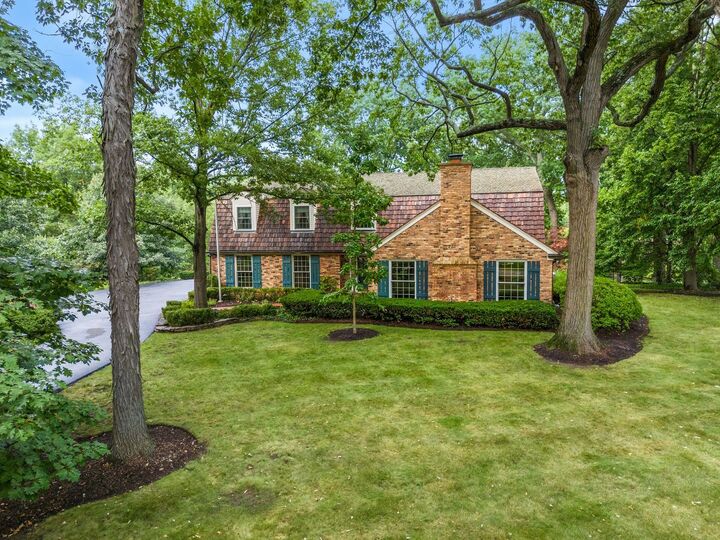 Property Photo: 21410 W York Court IL 60047