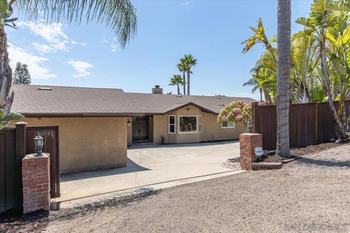 Property Photo:  2891 Highlands Blvd  CA 91977 
