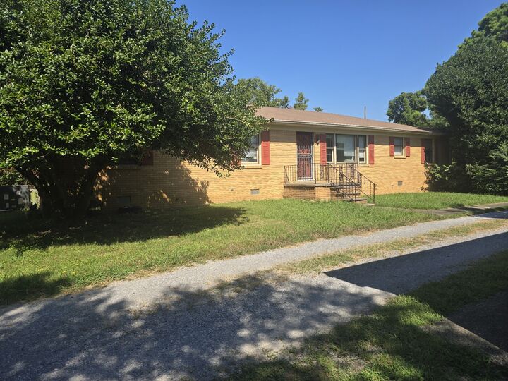 Property Photo: 1715 Monument Ln TN 37087