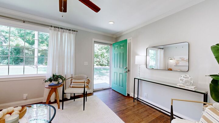 Property Photo:  2912 McCampbell Ave  TN 37214 