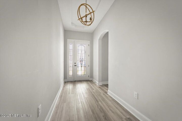 Property Photo:  106 Thatcham Drive  FL 32092 