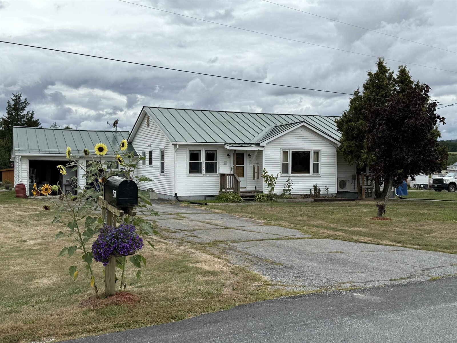 Property Photo:  250 Mount Independence Road  VT 05760 