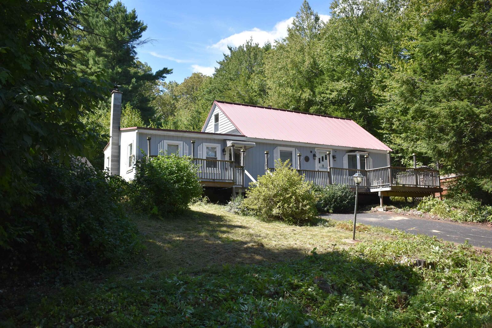 Property Photo: 108 Turnpike Road NH 03071