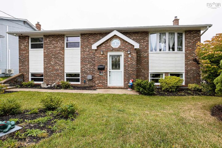 Property Photo: 6 Eagle Lane NS B2V 2G5
