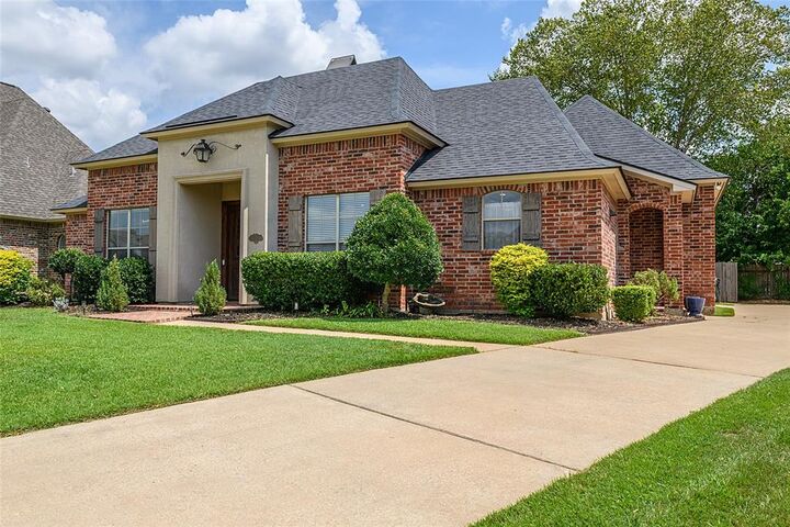 10039 Loveland Court  Shreveport LA 71106 photo