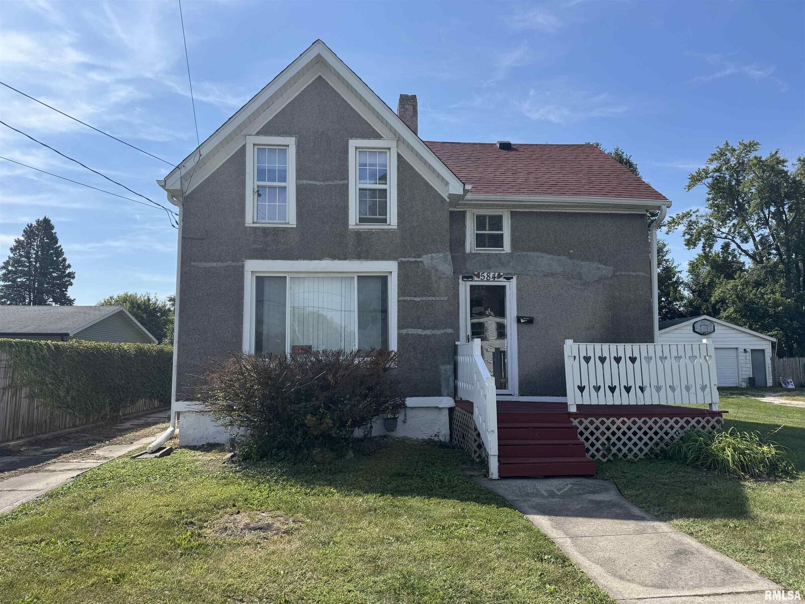 Property Photo:  584 E South Street  IL 61401 