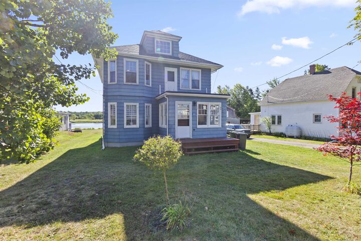 Property Photo:  30 Egan Street  PE C0A 1T0 
