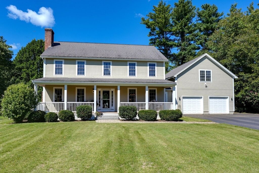 Property Photo: 31 Garrison Grove MA 01523