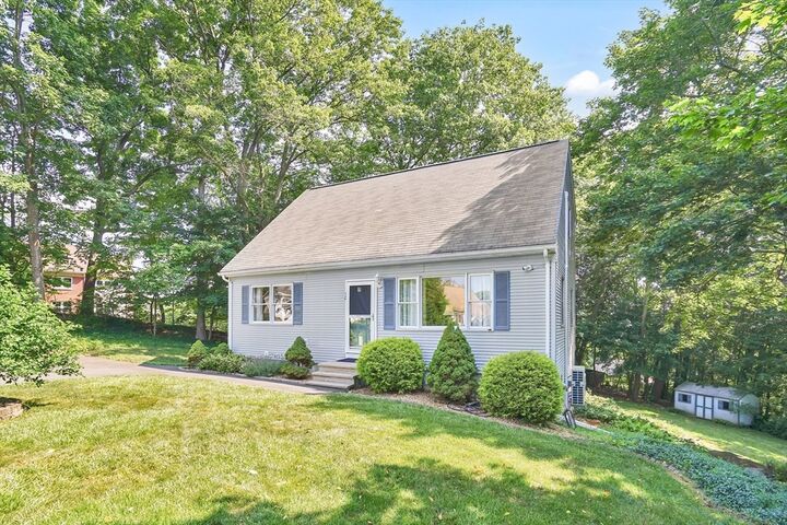 Property Photo: 10 Humeston Slope MA 01040
