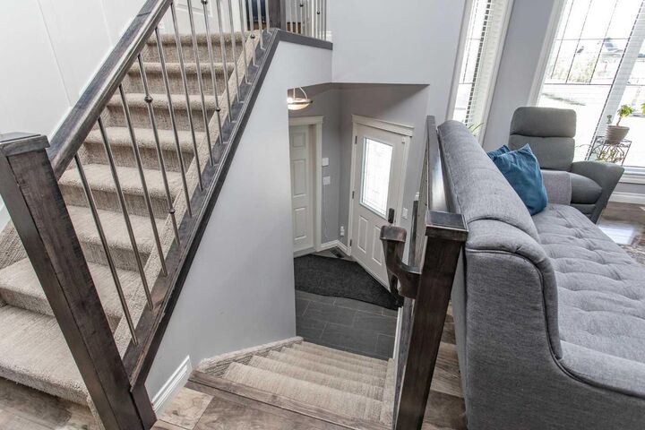 Property Photo:  66 Woodbine Avenue  AB T4M 0J4 