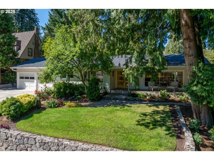 411 Ridgeway Rd  Lake Oswego OR 97034 photo