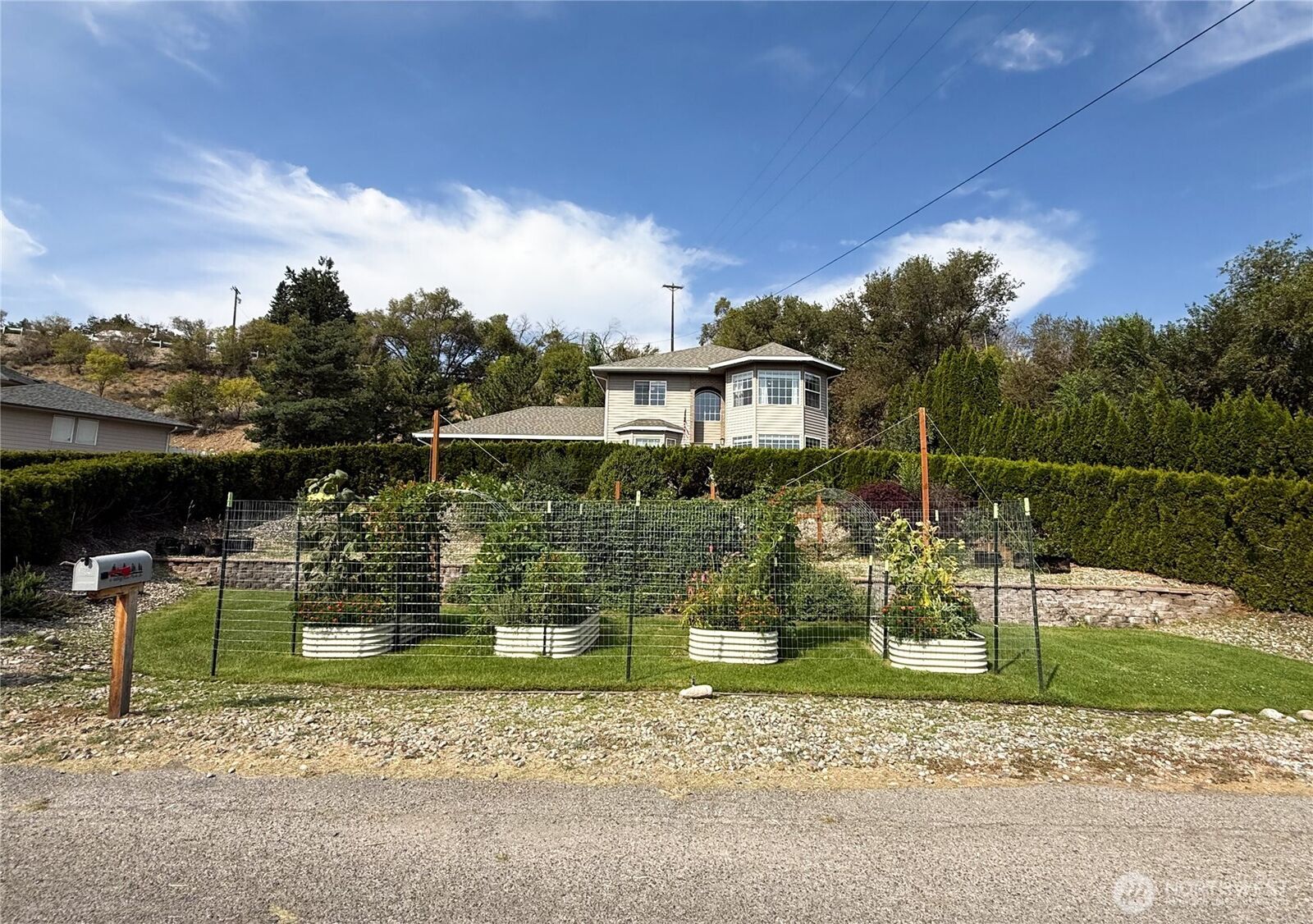 Property Photo: 6 Valley View Park Drive WA 98841