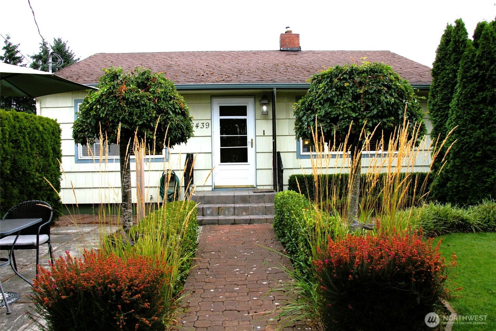 Property Photo: 6439 S Clement Avenue WA 98409