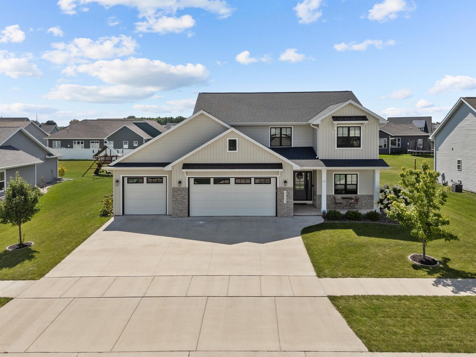 Property Photo: W5553 Hoelzel Way WI 54915
