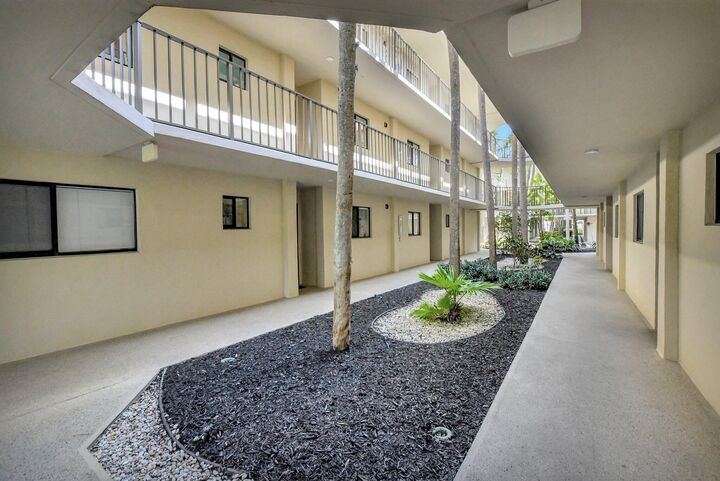 Property Photo: 5340 Las Verdes Circle 208 FL 33484