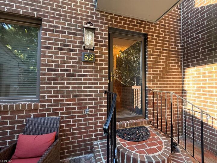 Property Photo: 2133 S Henry St 52 VA 23185