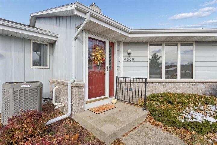 Property Photo: 4005 Mackinac Drive WI 53546
