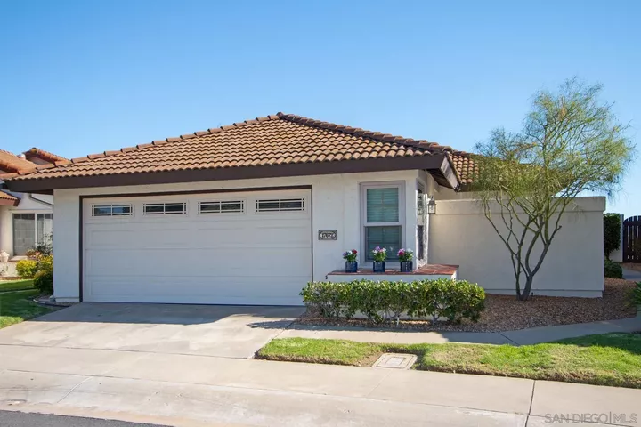 17672 Plaza Acosta  San Diego CA 92128 photo
