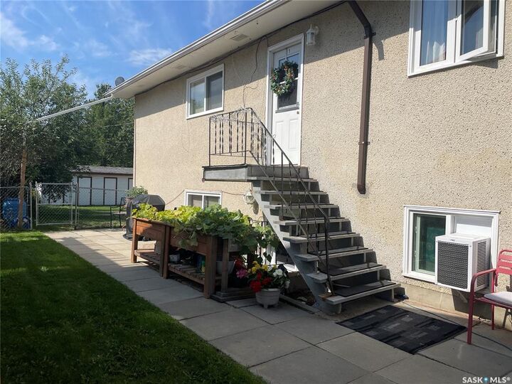 Property Photo: 110 7th Avenue S SK S0J 0E0