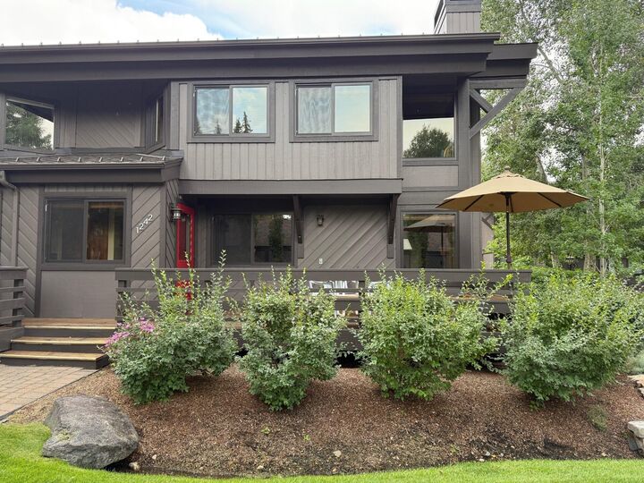 Property Photo: 1242 Villager Condo Dr ID 83353