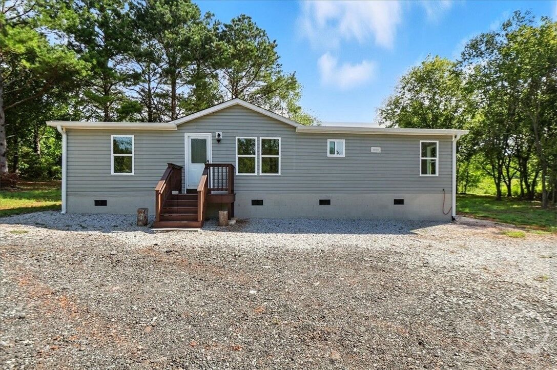 Property Photo:  285 S Trotters Way  GA 30549