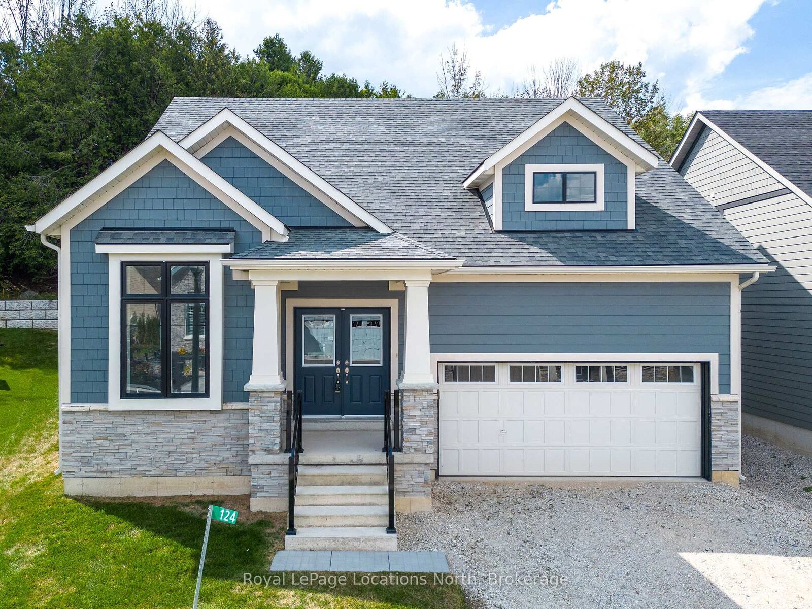 Property Photo:  124 Beacon Drive  ON N0H 2P0 