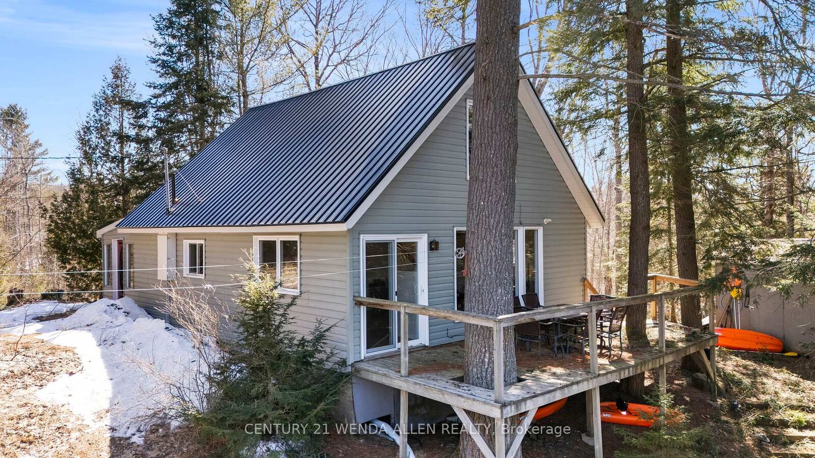 Photo de la propriété:  34C Bentley Lake Place  ON K0L 1C0 
